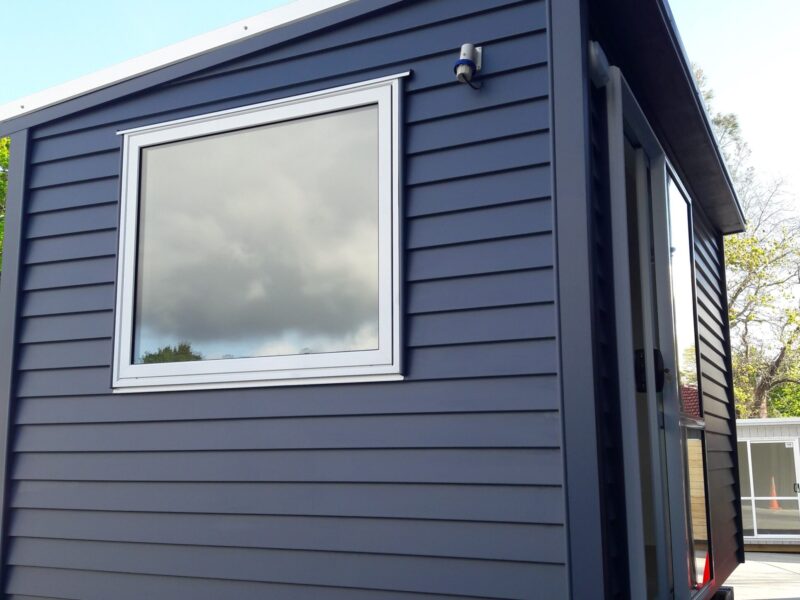 Weatherboard Cabins: Large 4.2 x 2.4m