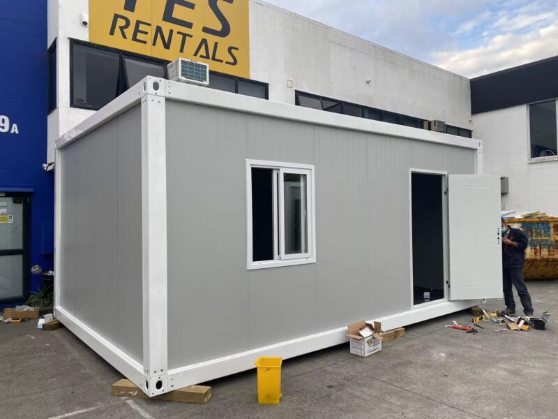 MEDIUM CABIN 6 x 3 m CLASSIC VI