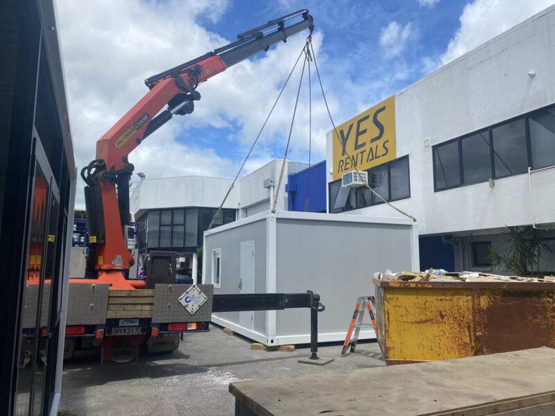 MEDIUM CABIN 6 x 3 m CLASSIC VI