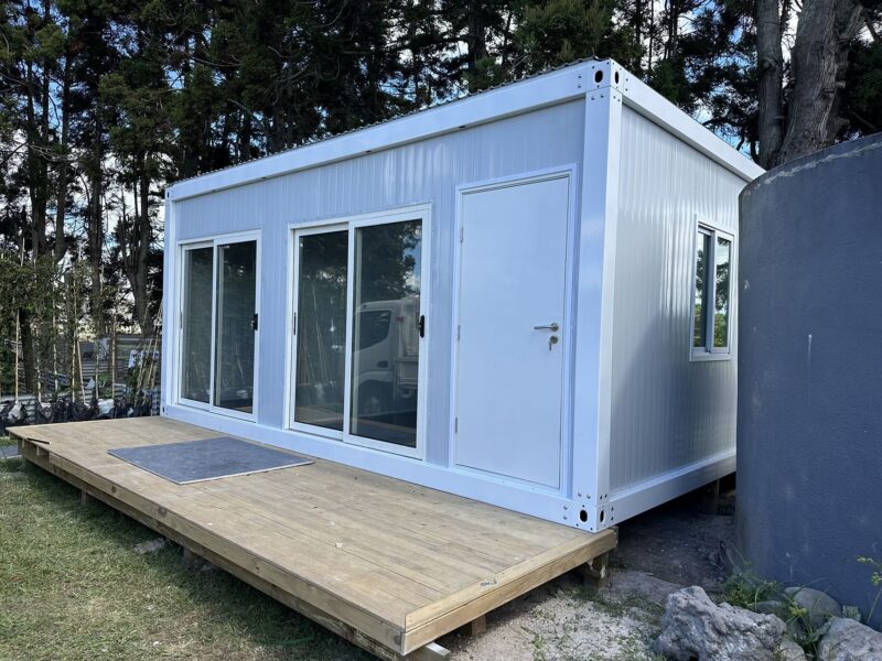 Large CABIN 6 x 4 m Glass Wall III