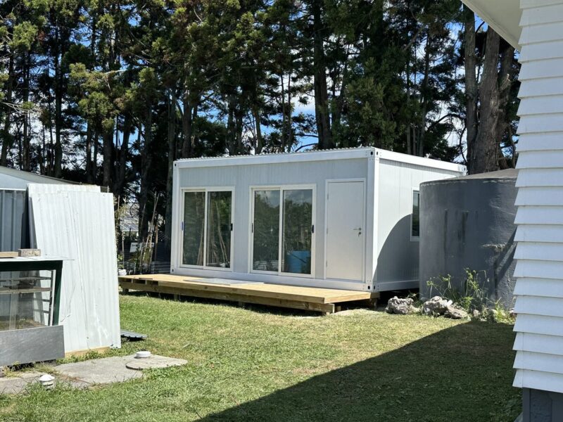 Large CABIN 6 x 4 m Glass Wall III