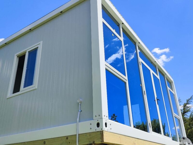 LARGE CABIN 6 x 4 m Glass Wall X