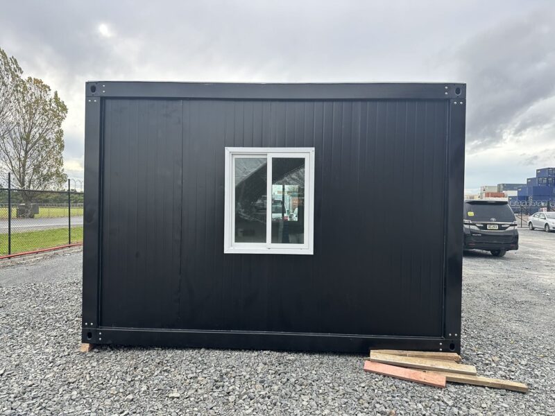 LARGE CABIN 6 x 4 m Glass Wall XII