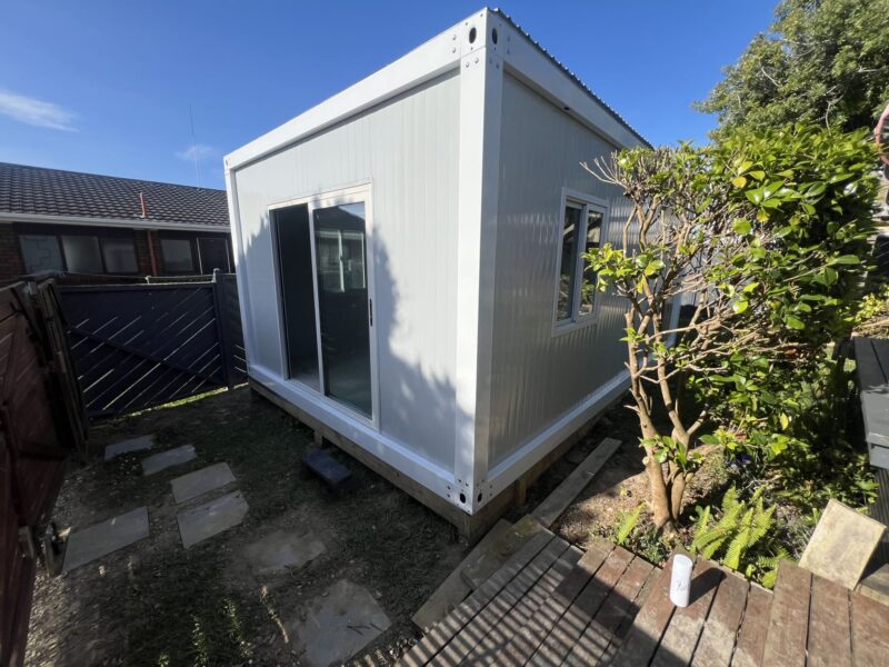 LARGE CABIN 6 x 4 m CLASSIC X