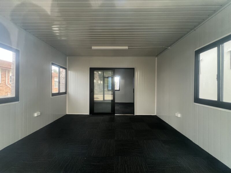 LARGE CABIN 7 x 4 m GW