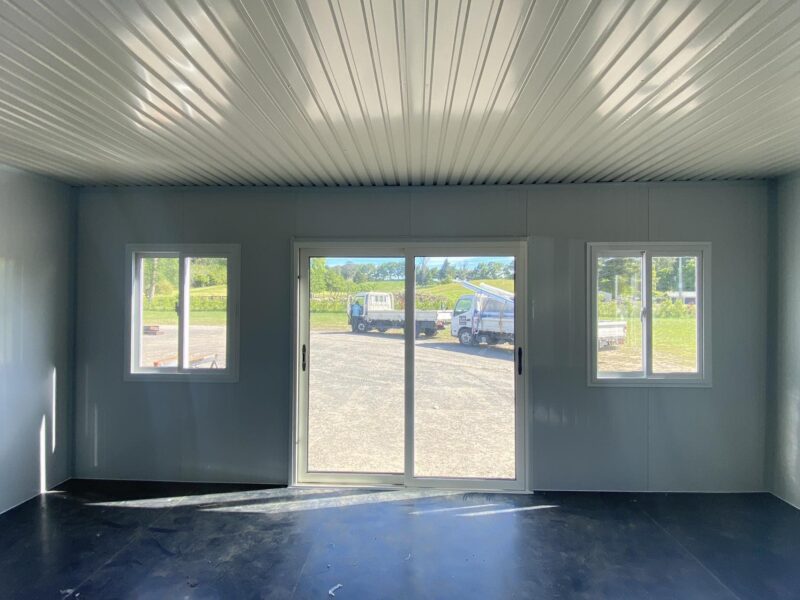 MEDIUM CABIN 6 x 3 m CLASSIC VIII