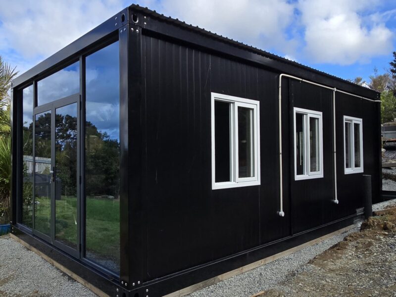 LARGE CABIN 7 x 4 m GW