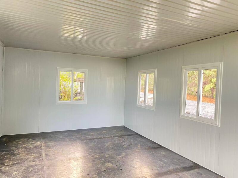 LARGE CABIN 7 x 4 m GW