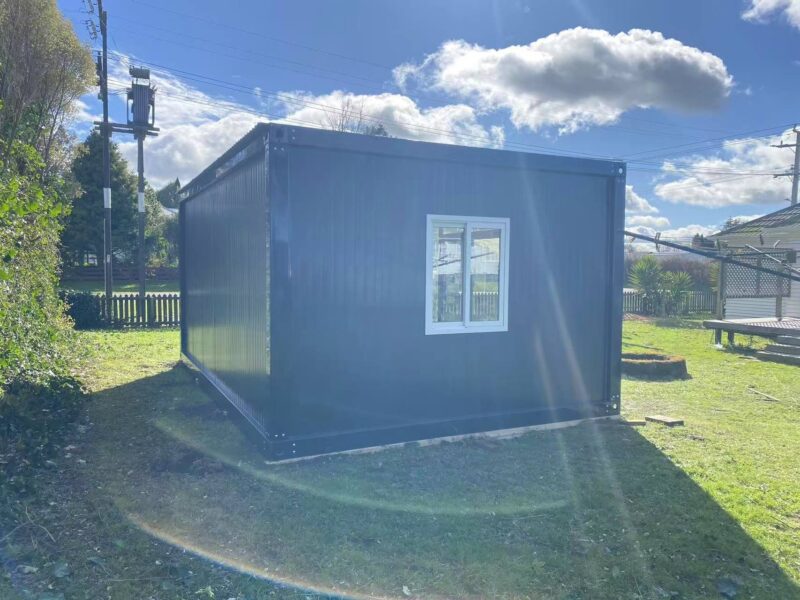 LARGE CABIN 6 x 4 m Glass Wall XI