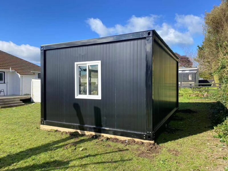 LARGE CABIN 6 x 4 m Glass Wall XI