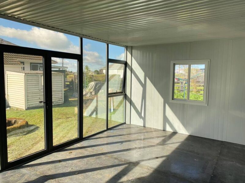 LARGE CABIN 6 x 4 m Glass Wall XI