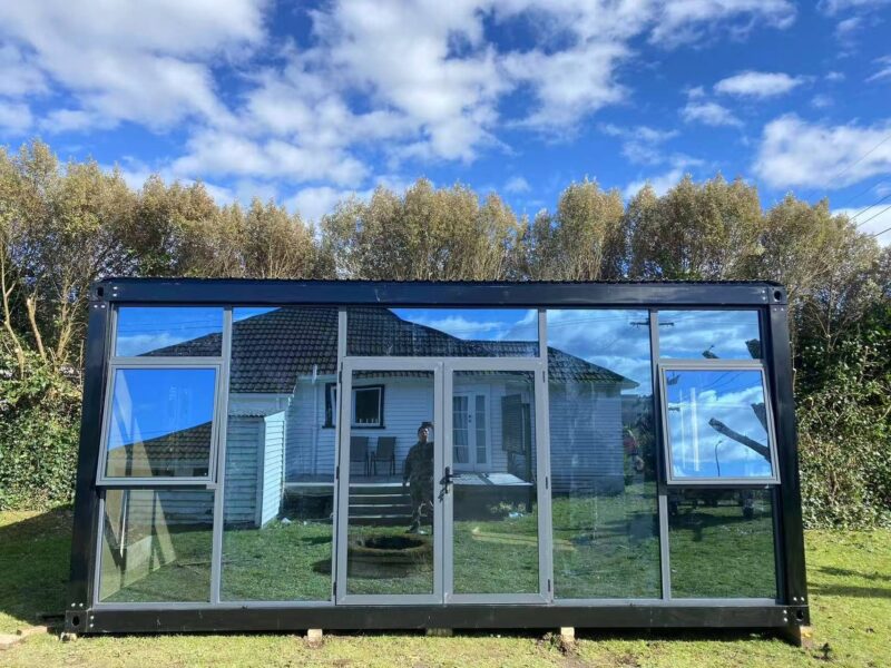 LARGE CABIN 6 x 4 m Glass Wall XI