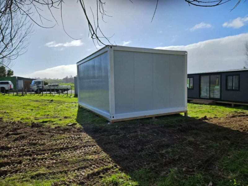 LARGE CABIN 6 x 4 m CLASSIC CABINS