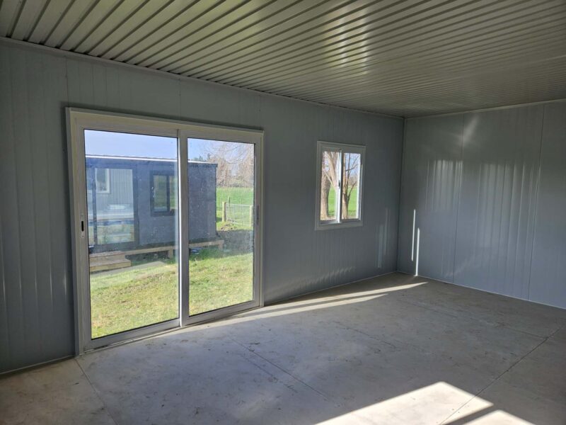 LARGE CABIN 6 x 4 m CLASSIC CABINS