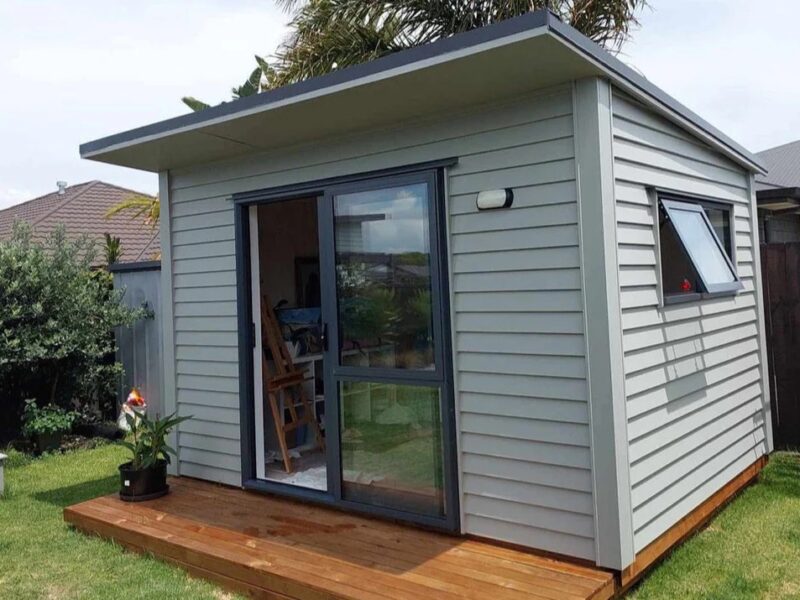 Smooth Weatherboard Studio - 3.6m x 2.7m