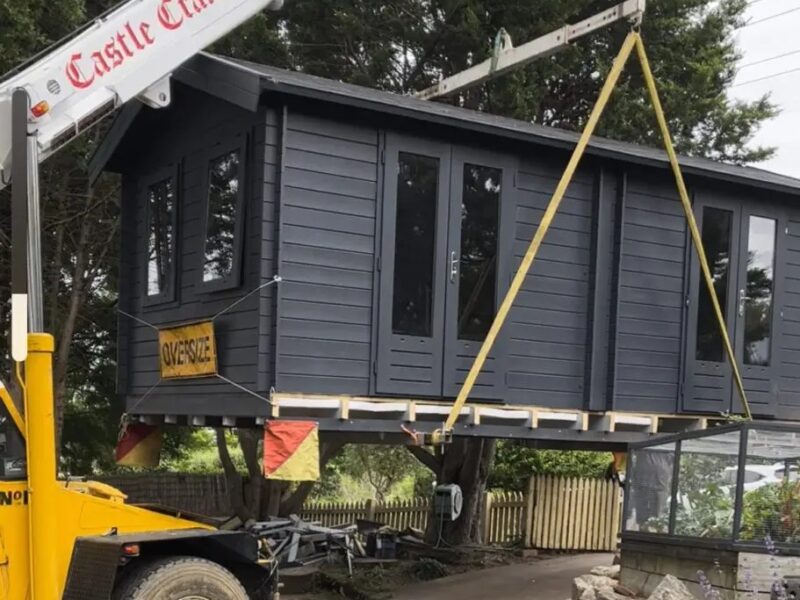 Star Deluxe Cabin Kitset (Treated Timber)