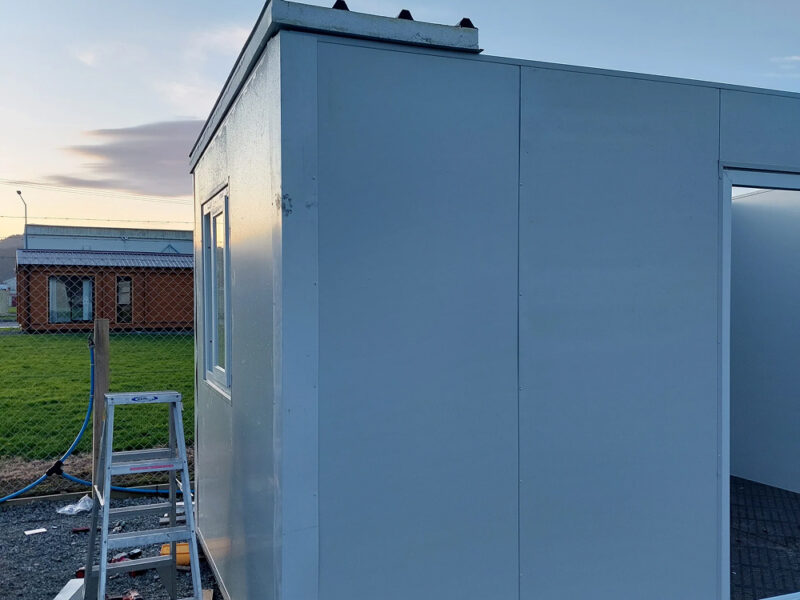 4.16×2.4-m Kitset Cabins