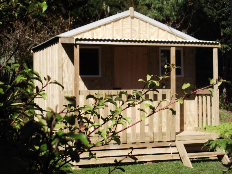 Ellender Cabin / Sleep-out