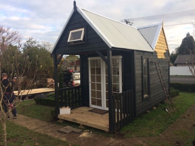 The WOW Cabin / Sleep-out